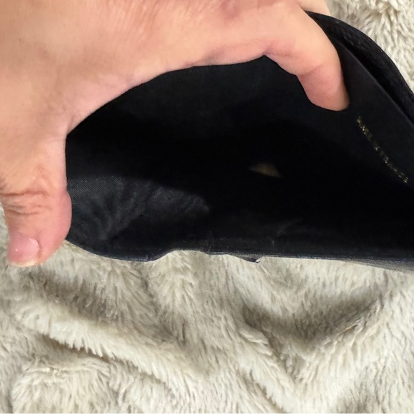 Chanel Caviar Leather Bifold Wallet - Black - Picture 5 of 7